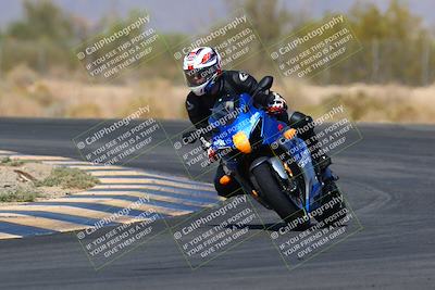 media/Mar-28-2022-Superbike Trackdays (Mon) [[b8603d0f67]]/Open Track Time/Turn 7/